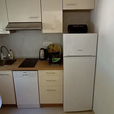 Apartman Petra Krk Town Exteriör bild